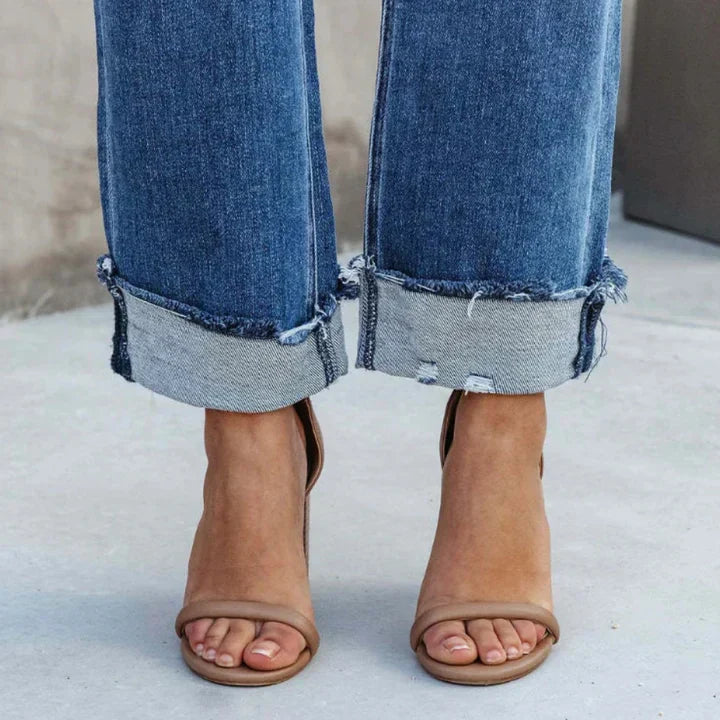 Lily | Women's High-Waisted Relaxed Jeans 2