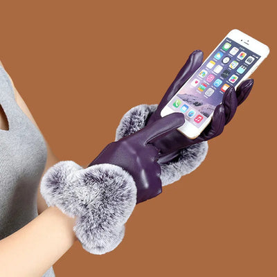 Lotte | Leather Winter Gloves with Faux Rabbit Fur Edge 5