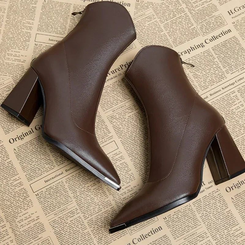 Olivia | Women's Chelsea Boots with Chrome Tip 4